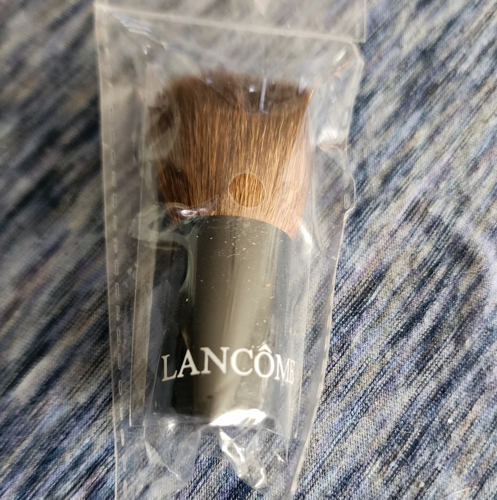 Lancom makeup brush